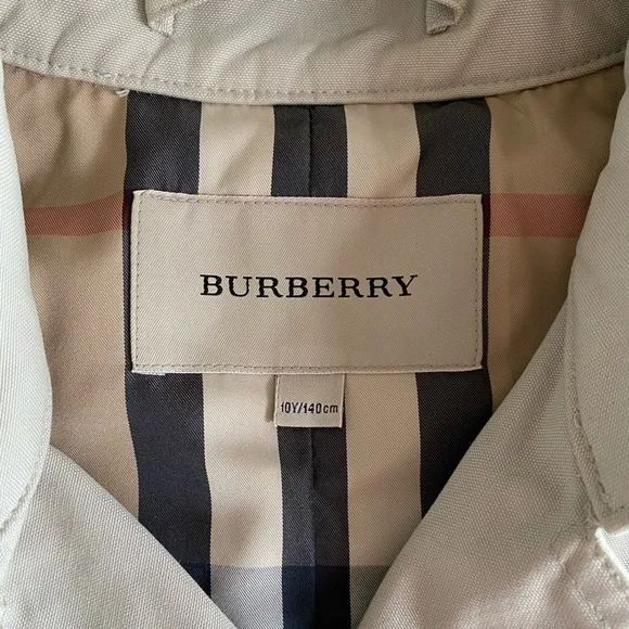 🌼 AUTHENTIC - Burberry Kids Classic Trench Coat 🌼 - Picture 3 of 10